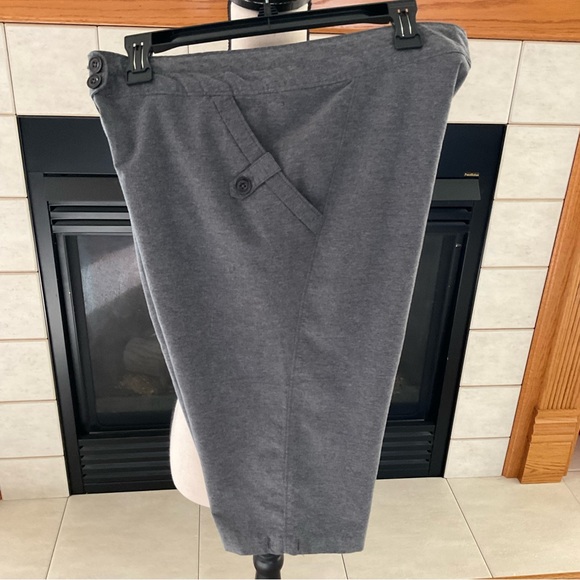 Merrell Opti-Wick, UPF 50+ Women’s Shorts, Sz 6 - Picture 3 of 6